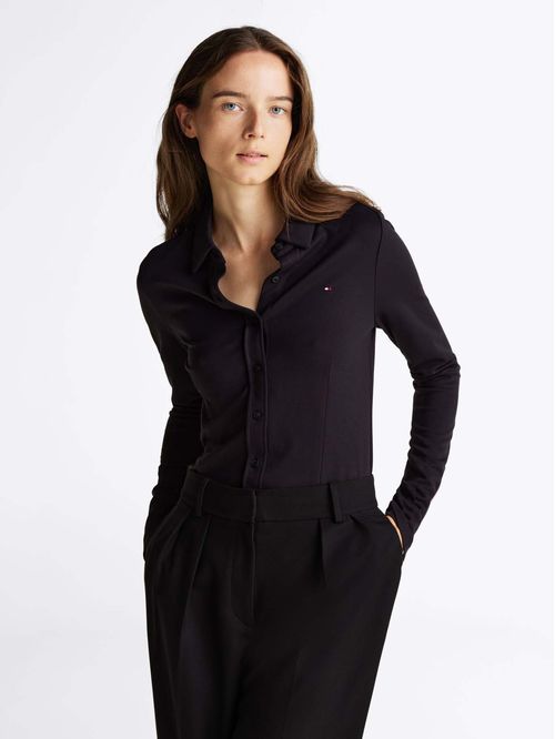 Camisa slim con aberturas en los puños