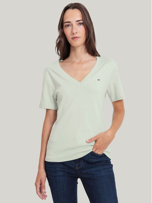 Camiseta de rayas con cuello en V