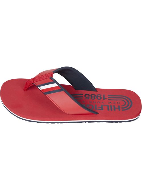 Chancletas con tiras acolchadas