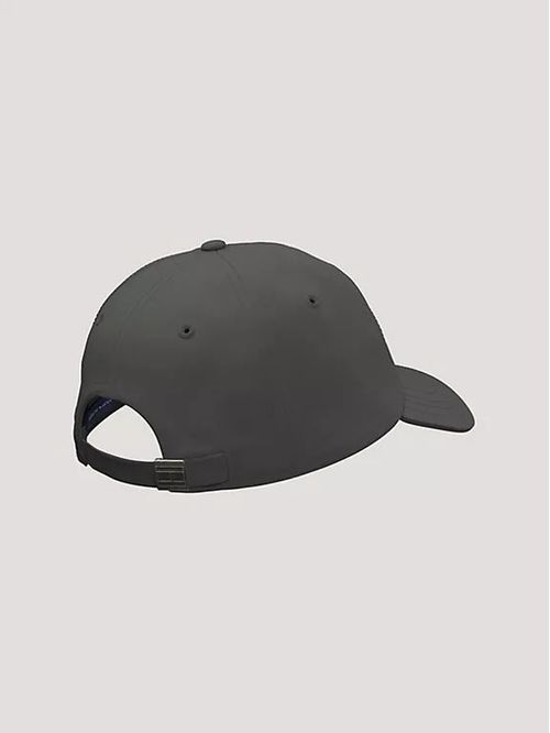 Gorra con logo bordado