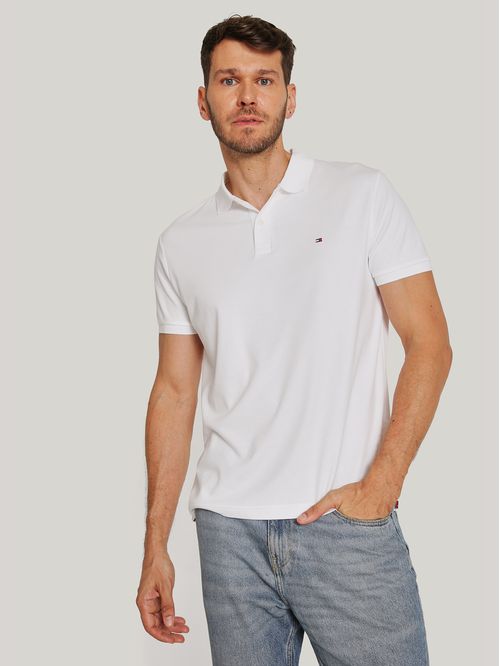Polo Essential de corte regular con logo