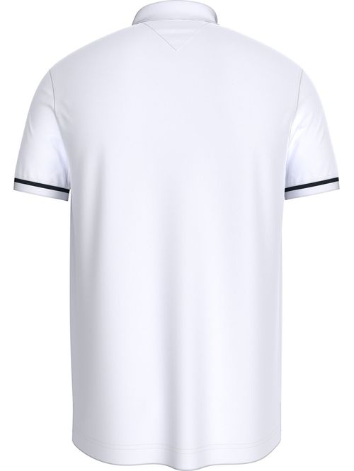 Polo under placket de corte regular