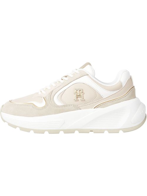 Tenis estilo running con suela gruesa