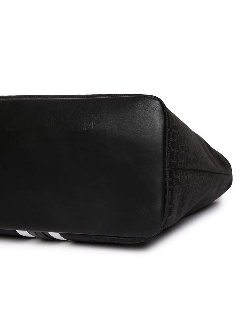 Bolso-grande-Tote-con-monograma