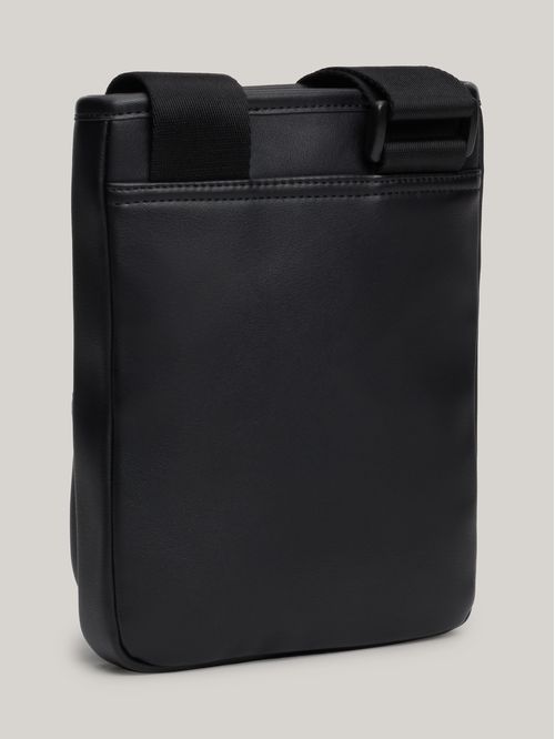 Bolso cruzado con acabado de piqué