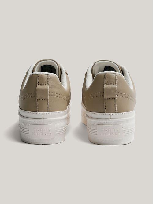 Tenis de plataforma Essential TH Monogram