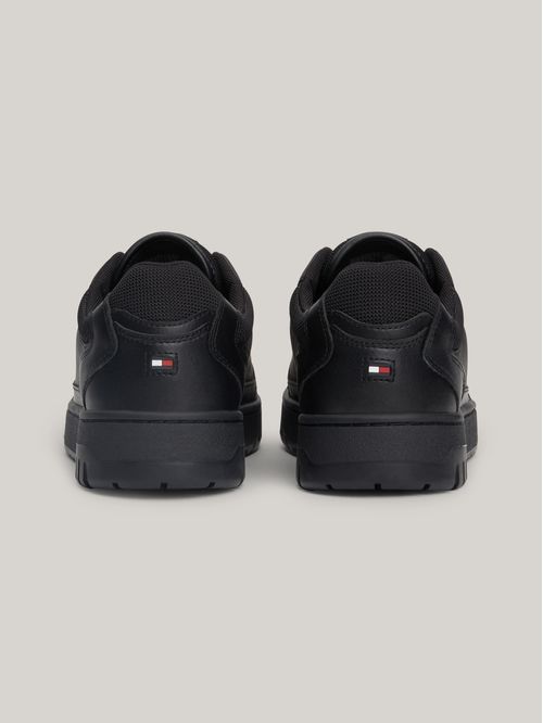 Tenis Essential de cuero con corte medio