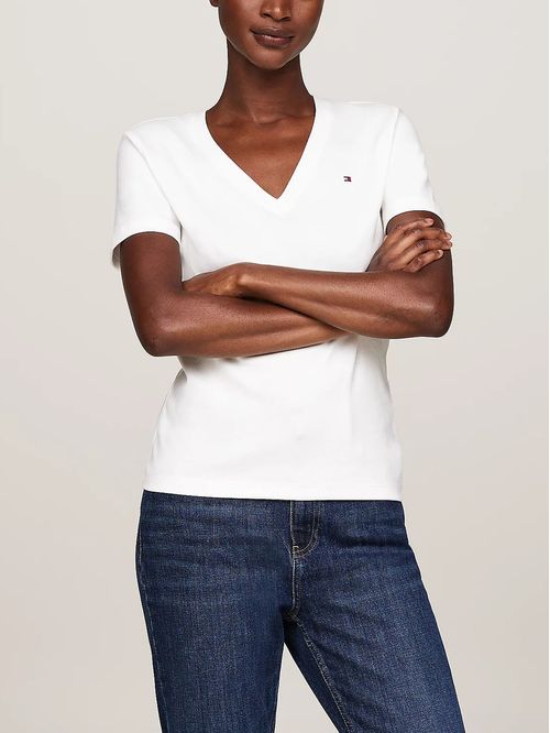 Camiseta con cuello en V