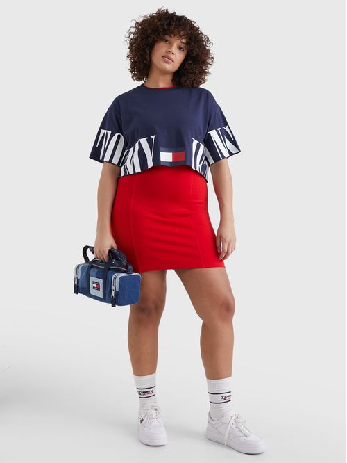 Camiseta oversize de corte cropped archive