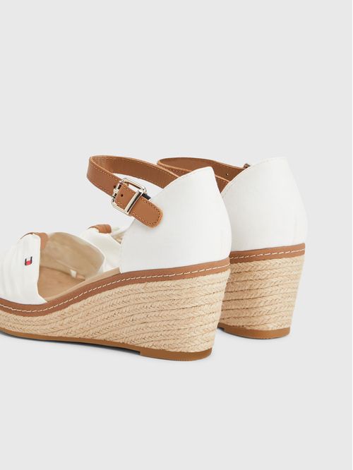 Sandalias Iconic con cuña