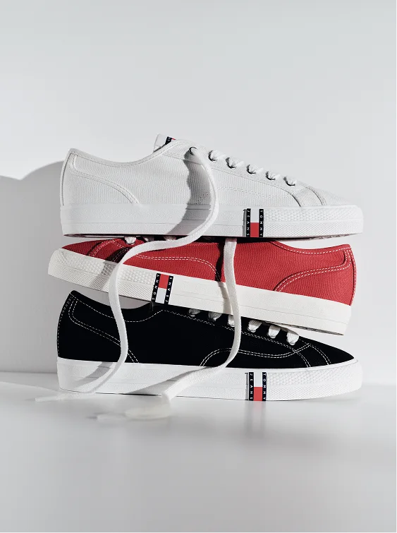 Tenis